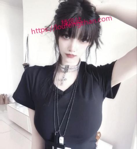 暗黑系嫩妹小怪