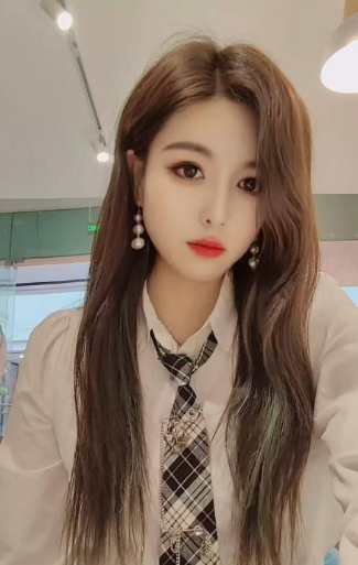高冷美少妇