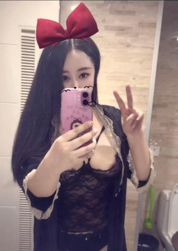 东城大奶儿小姐姐