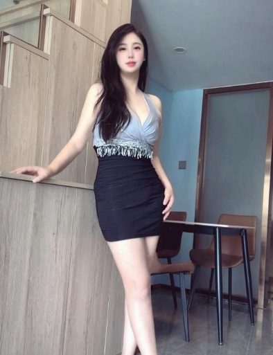 前凸后翘叮叮