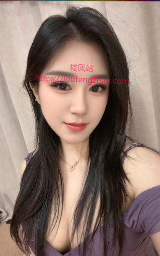 雨花舌吻大胸妹