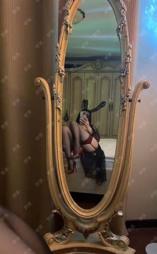 173模特舒淇