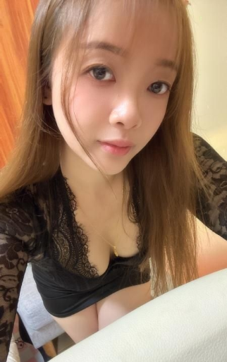 肤白少毛小雅