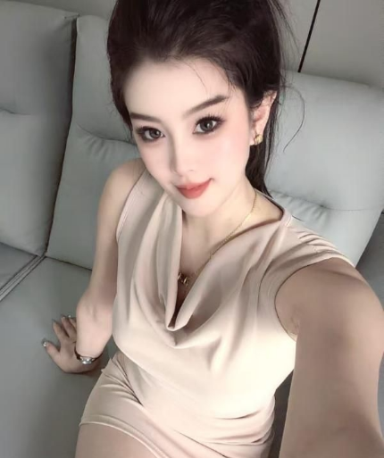 南开维吾尔族古丽娜扎
